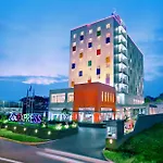 Zuri Express Lippo Cikarang