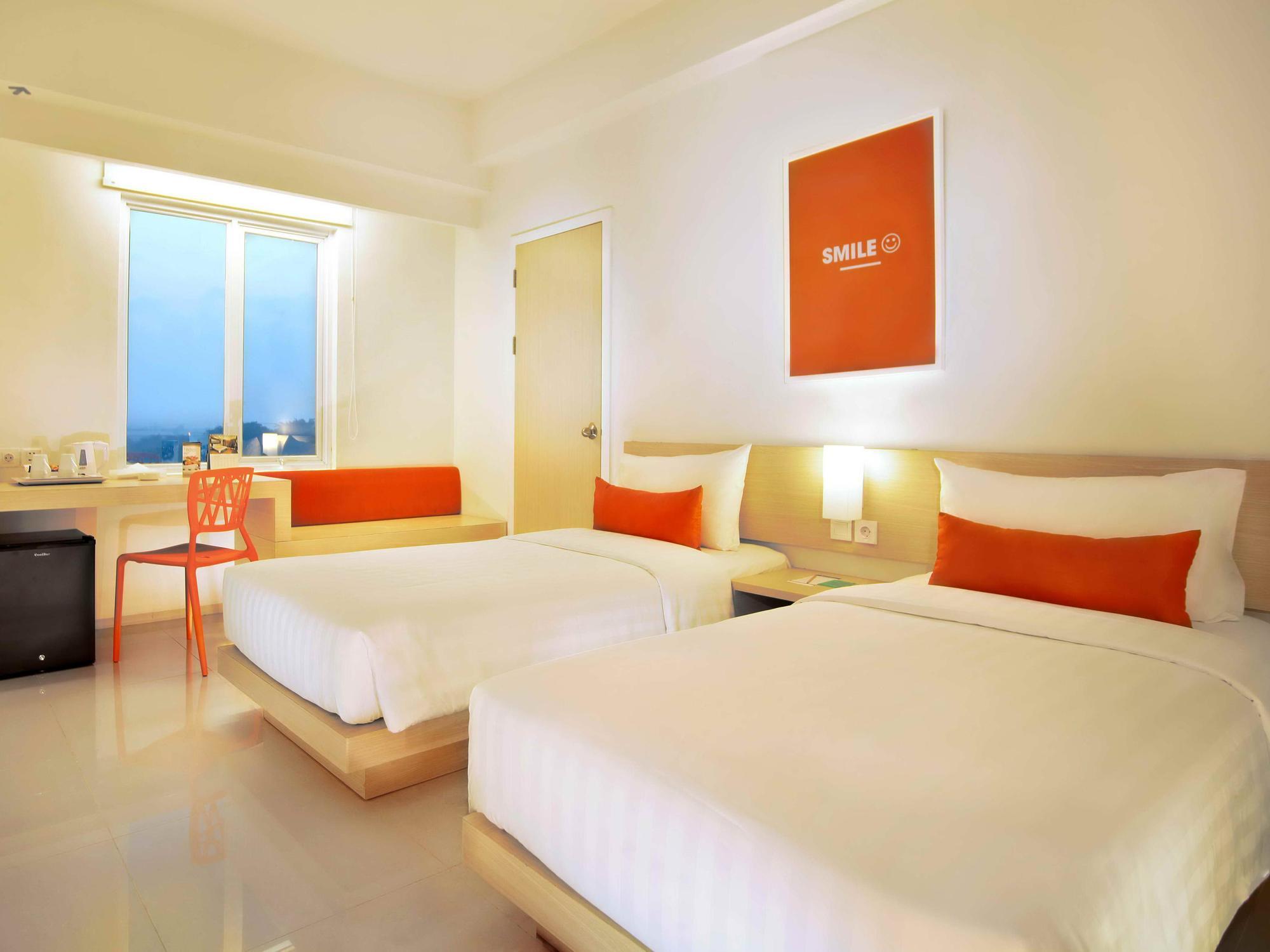 Zuri Express Lippo Hotel