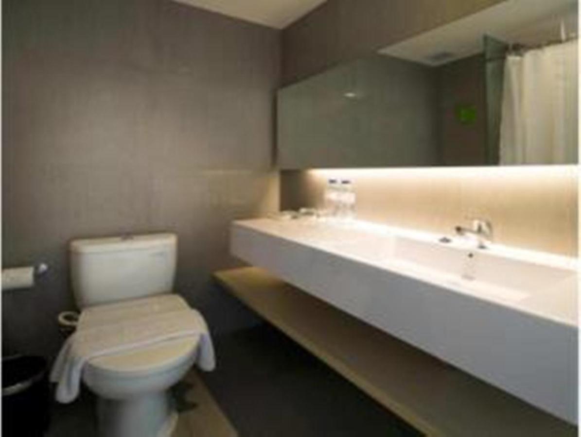 Zuri Express Lippo 3* Cikarang